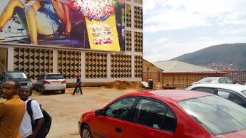 Eminence Hotel