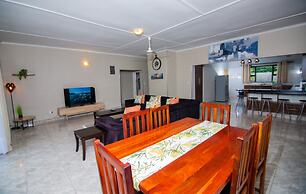 Dzimbahwe Guest Lodge