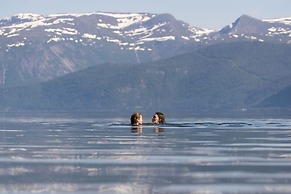 Lavik Fjord Hotell