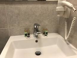 Wine Hotel