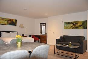 Hampton Suites Serviced Apartments