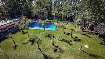 Lemon Tree Hostel