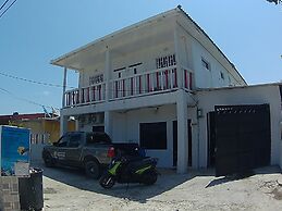Rocky Cay Bay