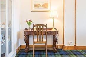 Blenheim Lodge