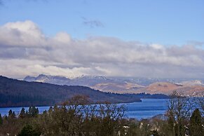 Blenheim Lodge