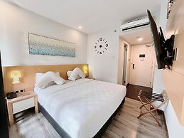 Verse Luxe Hotel Wahid Hasyim