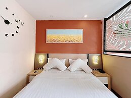 Verse Luxe Hotel Wahid Hasyim
