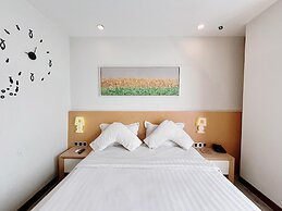 Verse Luxe Hotel Wahid Hasyim