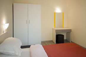 Mariner's Suites
