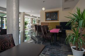 Mariner's Suites
