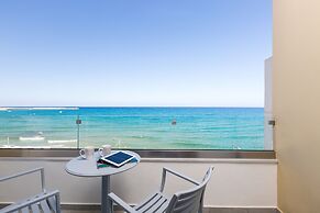 Meltemi Coast Suites