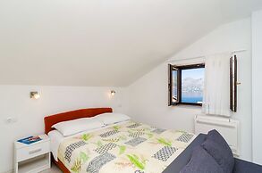 Cina Apartments