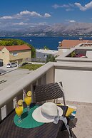 Cina Apartments