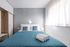 Cina Apartments