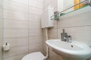 Cina Apartments