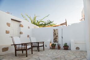 Anemos Houses