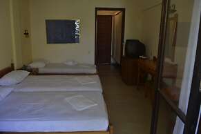 Hotel Maro