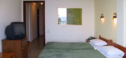 Hotel Maro