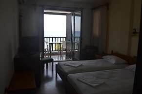 Hotel Maro