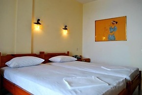 Hotel Maro