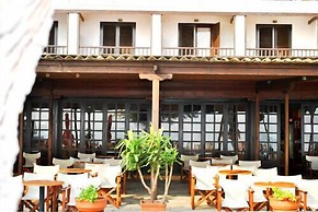 Hotel Maro