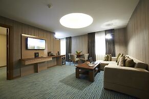 Saffron Hotel