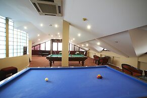 Saffron Hotel