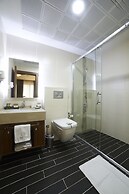 Saffron Hotel