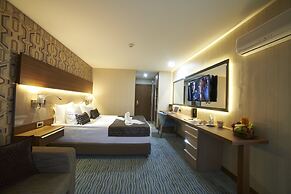 Saffron Hotel