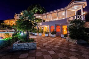 Villa Antonio