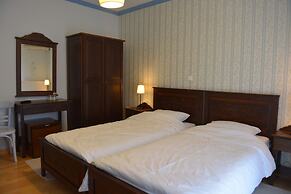Guesthouse Vissinokipos