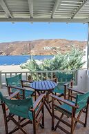 Yperia Hotel