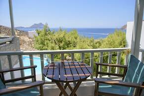 Yperia Hotel