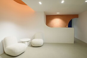 Yperia Hotel