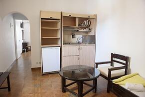 Yperia Hotel