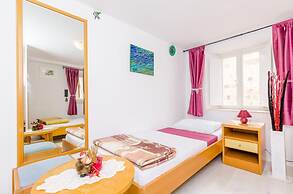 Rooms Jozomare