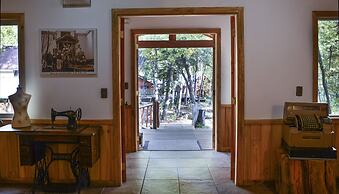 Hotel Borde Andino