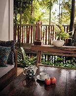 Isann Lodge