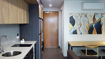 Semaphore Splash Apartments
