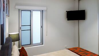Semaphore Splash Apartments