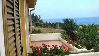 Cala Petrosa Resort