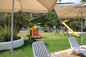 Cala Petrosa Resort
