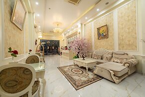 My Moon Hotel