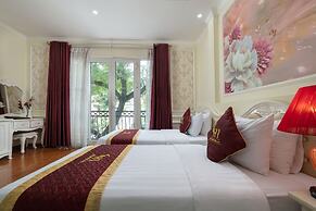 My Moon Hotel