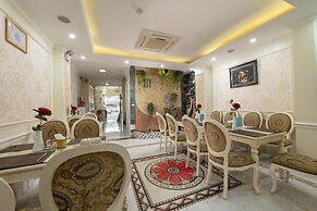 My Moon Hotel