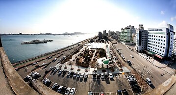 Shangria Beach Tourist Hotel