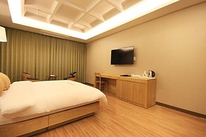 Lake45 Hotel