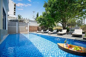 Stayzi Hotel