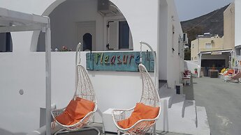 Pleasure Beachside Studios