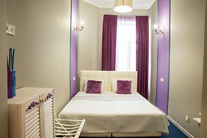 Family Residence Boutique Hotel